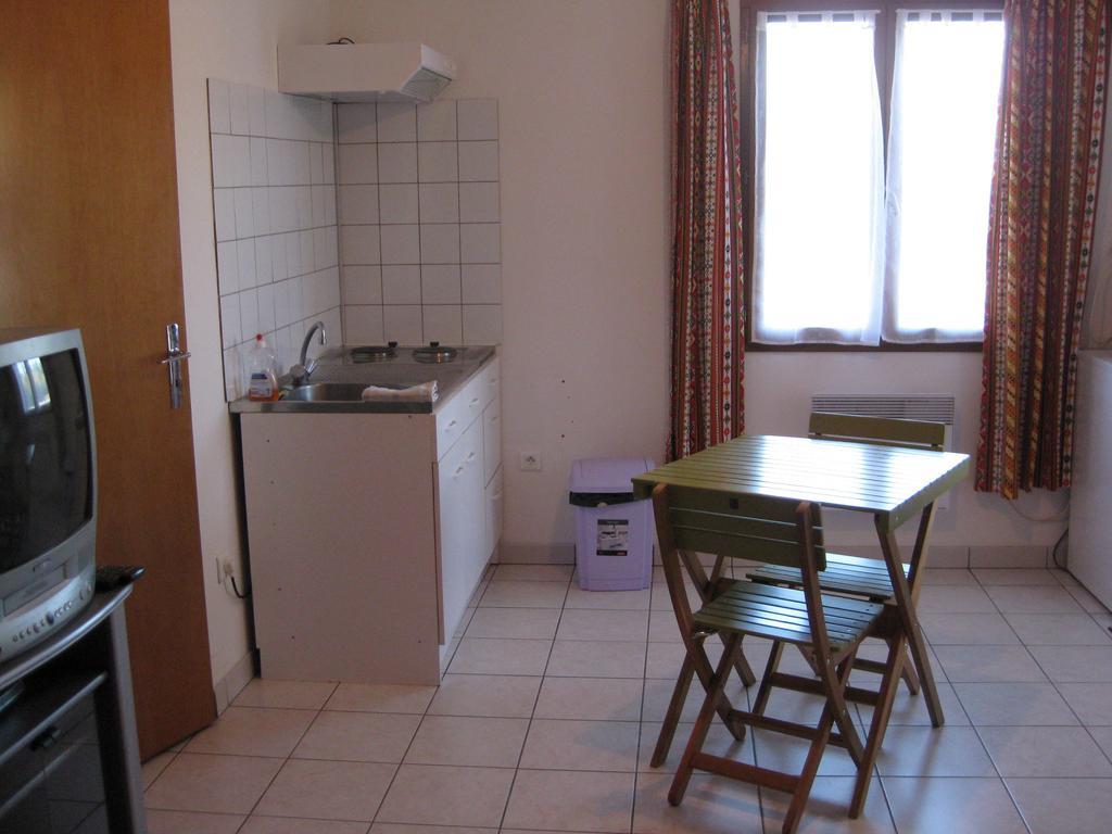 Camping Porte Des Vosges Bulgnéville Cameră foto